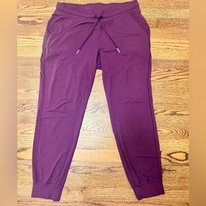 Lululemon Ready to Rulu high-rise joggers in Cassis